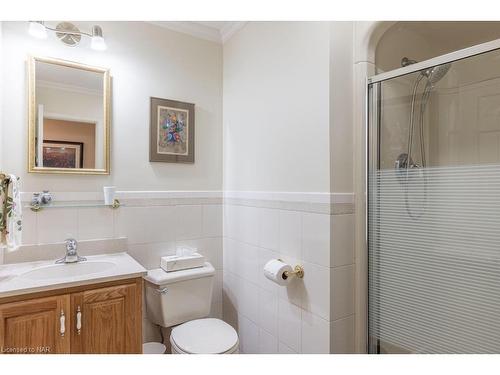 276 Mississagua Street, Niagara-On-The-Lake, ON - Indoor Photo Showing Bathroom