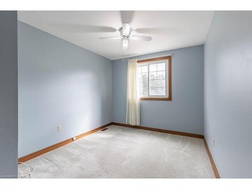 6363 Jupiter Boulevard, Niagara Falls, ON - Indoor Photo Showing Other Room