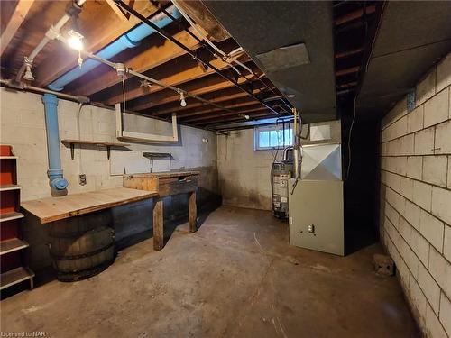 1410 Balfour Street, Fenwick, ON - Indoor Photo Showing Basement