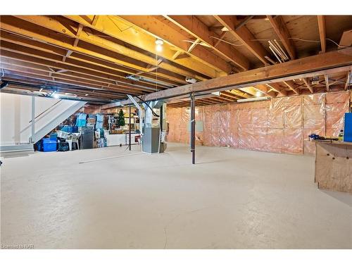 91-122 Bunting Road, St. Catharines, ON - Indoor Photo Showing Basement