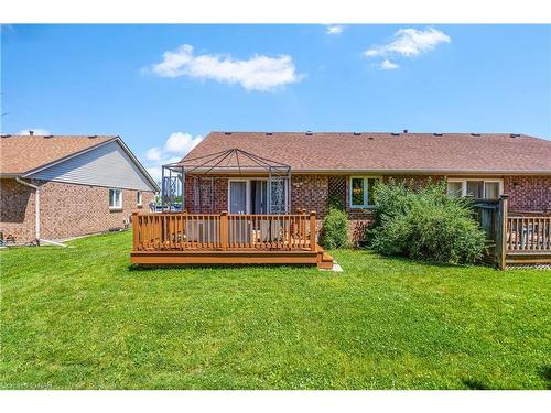 91-122 Bunting Road, St. Catharines, ON - Outdoor With Deck Patio Veranda