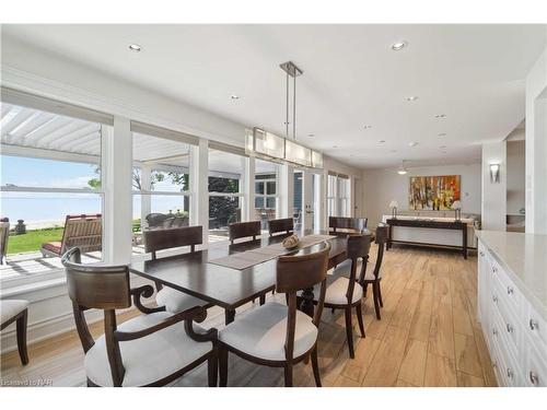 899 Edgemere Road, Fort Erie, ON - Indoor Photo Showing Dining Room