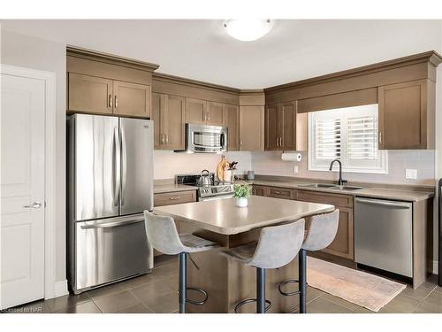 36 Silverwood Avenue, Welland, ON - Indoor Photo Showing Kitchen With Double Sink