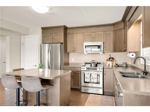 36 Silverwood Avenue, Welland, ON - Indoor Photo Showing Kitchen With Double Sink