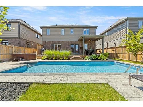 5642 Osprey Avenue, Niagara Falls, ON - Outdoor With In Ground Pool With Deck Patio Veranda With Backyard With Exterior