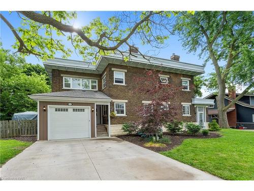 88 Pine Street N, Thorold, ON - Outdoor With Facade