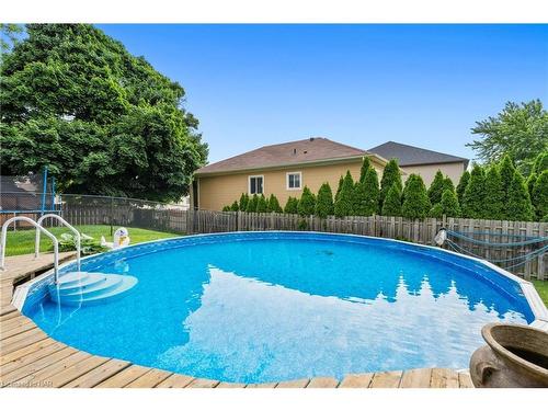 88 Pine Street N, Thorold, ON - Outdoor With Above Ground Pool With Backyard