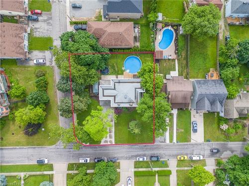 88 Pine Street N, Thorold, ON - Outdoor With View