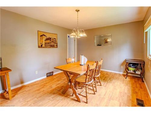 3796 Dominion Road, Ridgeway, ON - Indoor Photo Showing Dining Room