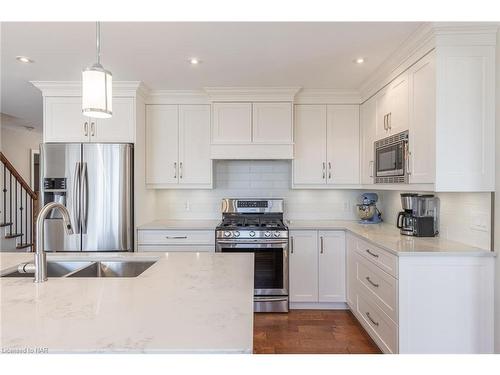 2301 Staniland Park Road, Ridgeway, ON - Indoor Photo Showing Kitchen With Stainless Steel Kitchen With Double Sink With Upgraded Kitchen