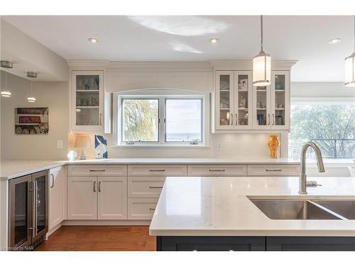 2301 Staniland Park Road, Ridgeway, ON - Indoor Photo Showing Kitchen With Double Sink With Upgraded Kitchen