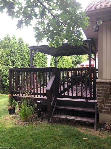 1-7 Gibson Place, St. Catharines, ON - Outdoor With Deck Patio Veranda