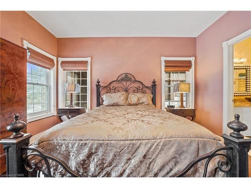 3676 Rebstock Road, Crystal Beach, ON - Indoor Photo Showing Bedroom