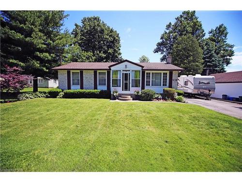 44 Haun Road, Crystal Beach, ON - Outdoor With Facade