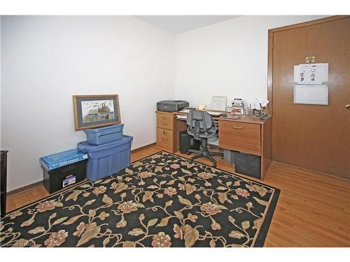 44 Haun Road, Crystal Beach, ON - Indoor Photo Showing Office