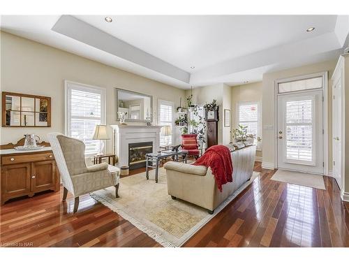 2 Zinfandel Court, Niagara-On-The-Lake, ON - Indoor Photo Showing Living Room With Fireplace