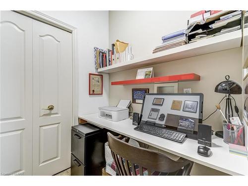 2 Zinfandel Court, Niagara-On-The-Lake, ON - Indoor Photo Showing Other Room