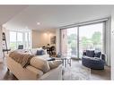 309-57 Lakeport Road, St. Catharines, ON  - Indoor Photo Showing Living Room 