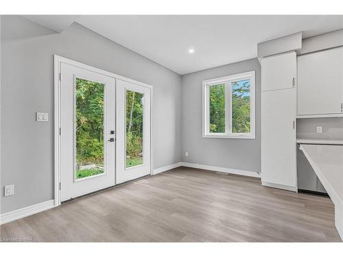 186 Hodgkins Avenue Avenue, Thorold, ON - Indoor Photo Showing Other Room