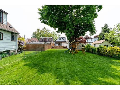 5901 Murray Street, Niagara Falls, ON - Outdoor With Backyard With Exterior