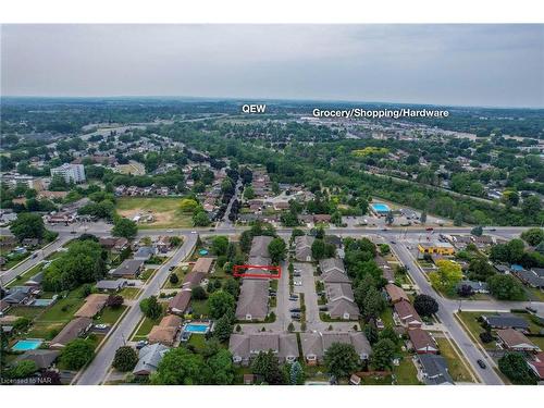 28-5070 Drummond Road, Niagara Falls, ON - Outdoor With View