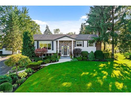 7 Thorncrest Road, Port Colborne, ON - Outdoor With Facade