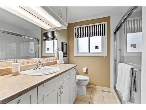 7 Thorncrest Road, Port Colborne, ON - Indoor Photo Showing Bathroom