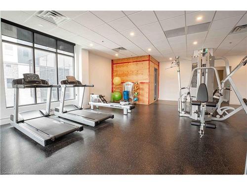 409-300G Fourth Avenue, St. Catharines, ON - Indoor Photo Showing Gym Room