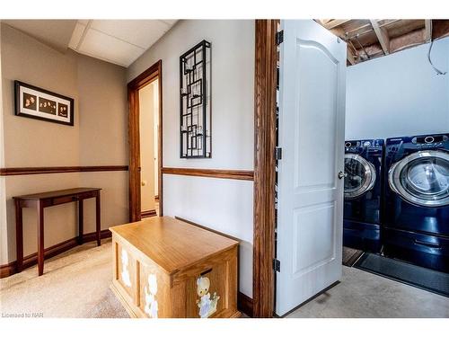 140 Helen Street, Port Colborne, ON - Indoor Photo Showing Laundry Room