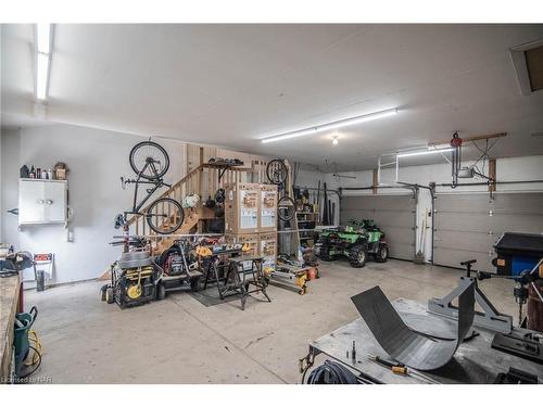 140 Helen Street, Port Colborne, ON - Indoor Photo Showing Garage