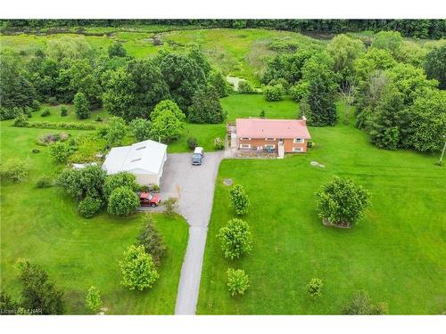 8204 Schisler Road, Niagara Falls, ON - Outdoor With View