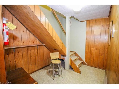 8204 Schisler Road, Niagara Falls, ON - Indoor Photo Showing Other Room