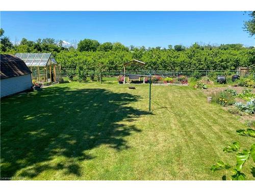 1802 Four Mile Creek Road, Niagara-On-The-Lake, ON - Outdoor With Deck Patio Veranda