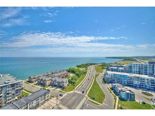 1611-385 Winston Road, Grimsby, ON - Outdoor With Body Of Water With View