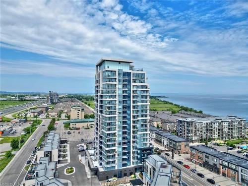 1611-385 Winston Road, Grimsby, ON - Outdoor With Body Of Water With View