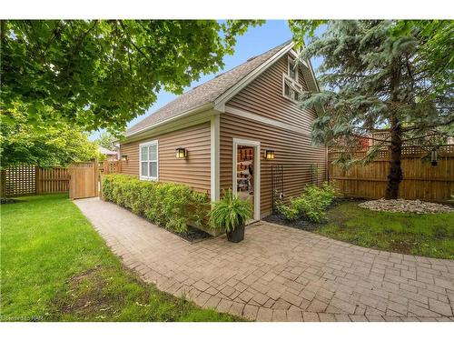 1270 Niagara Stone Road, Niagara-On-The-Lake, ON - Outdoor