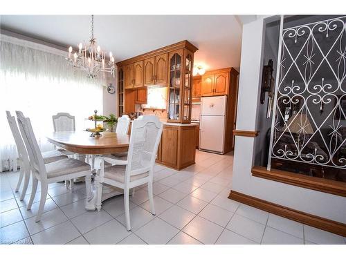 79 Kilgour Avenue, Welland, ON - Indoor Photo Showing Dining Room