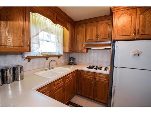 79 Kilgour Avenue, Welland, ON - Indoor Photo Showing Kitchen With Double Sink