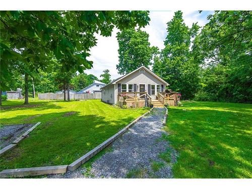 3224 Maple Avenue, Fort Erie, ON - Outdoor With Deck Patio Veranda With Exterior