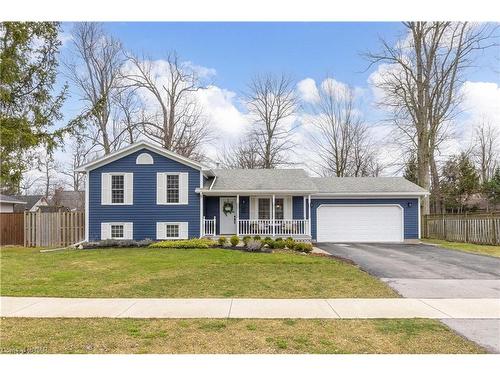 674 Lakeside Road, Fort Erie, ON - Outdoor With Facade