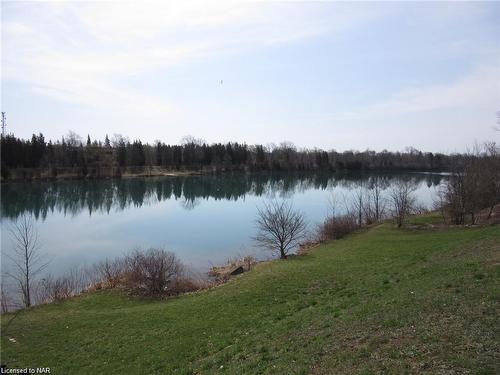 24 Elmview Street E, Welland, ON - Outdoor With Body Of Water With View