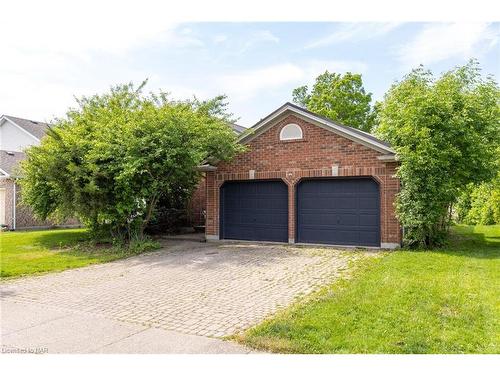 107 Colbeck Drive, Welland, ON - Outdoor