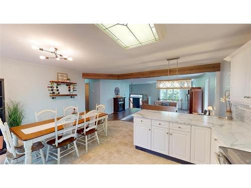 107 Colbeck Drive, Welland, ON - Indoor Photo Showing Dining Room