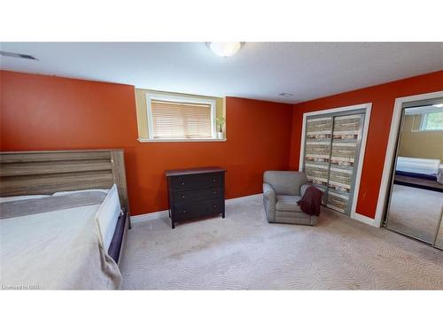 107 Colbeck Drive, Welland, ON - Indoor Photo Showing Bedroom