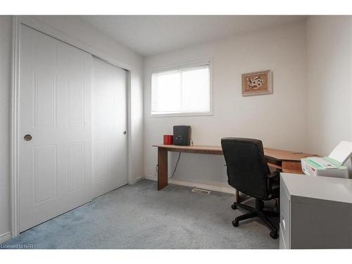 128 Devine Crescent, Thorold, ON - Indoor Photo Showing Office