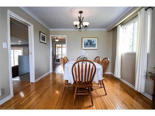 155 East West Line Road, Niagara-On-The-Lake, ON - Indoor Photo Showing Dining Room