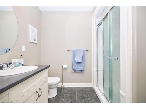 6518 Desanka Avenue Avenue, Niagara Falls, ON - Indoor Photo Showing Bathroom