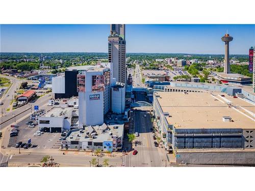 6571 Cleveland Avenue, Niagara Falls, ON - Outdoor With View