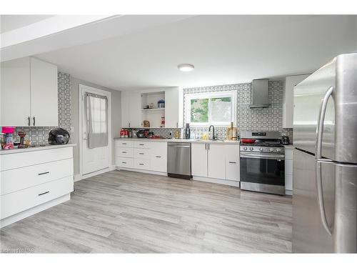 20 Patsy Avenue, Welland, ON - Indoor Photo Showing Kitchen With Upgraded Kitchen