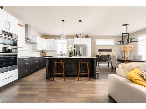 24 Prospect Point Road N, Ridgeway, ON - Indoor Photo Showing Kitchen With Upgraded Kitchen